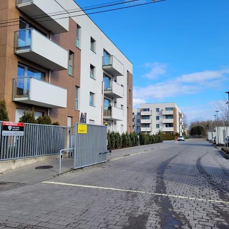 16 Apartamenty Ptak Szpital Matki Polki Szpital Kopernika Mandoria Orientarium Atlas Arena Plac Zabaw - Zamojska 20A M16 Parking Łódź Exterior foto